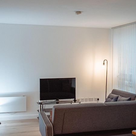Central & Spacious, Sleeps 8, Perfect For Groups Leeds  Eksteriør bilde